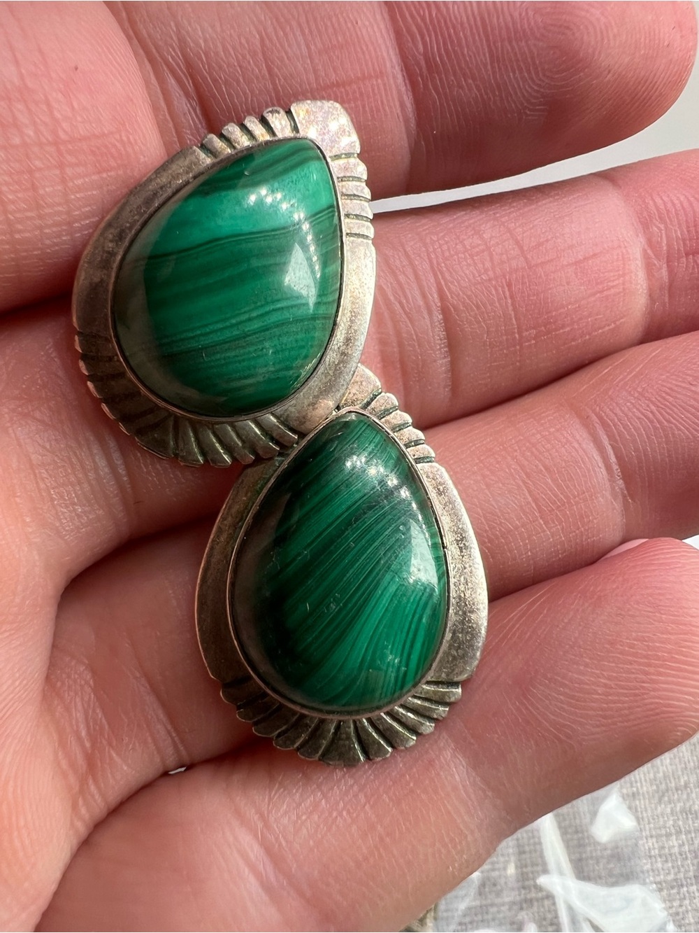 Nakai Navajo Native American Sterling Silver Teardrop Malachite Earrings